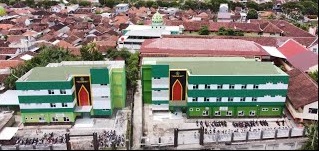 MAHAD MAN 1 Banyuwangi